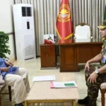 প্রধান উপদেষ্টার সঙ্গে সেনাপ্রধানের সাক্ষাৎ