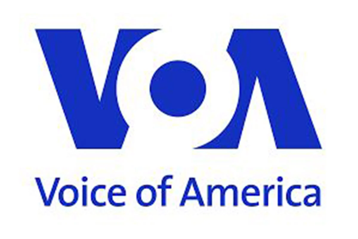ভয়েস অব আমেরিকার পাঁচ শতাধিক সাংবাদিককে ছাঁটাই করছে ট্রাম্প প্রশাসন va