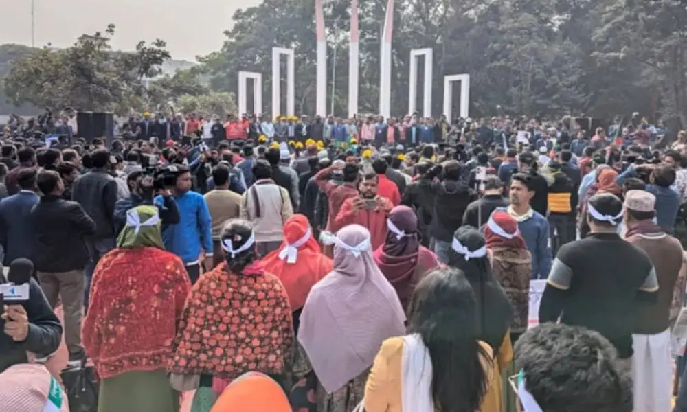 shohid minar teacher