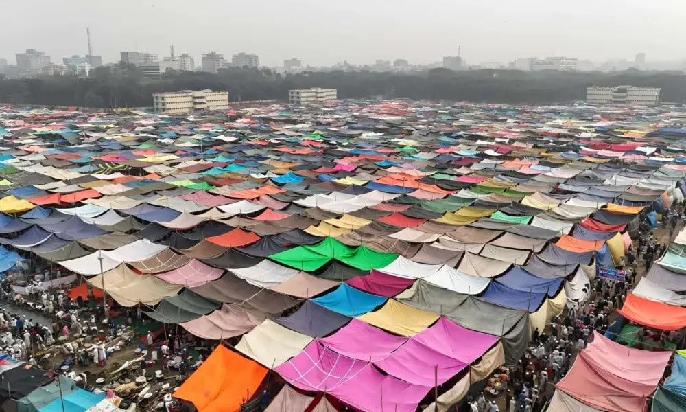 জোড় ইজতেমা শুরু, প্রথম দিনে ৪৩৬ বিদেশি মেহমান ijtema jor