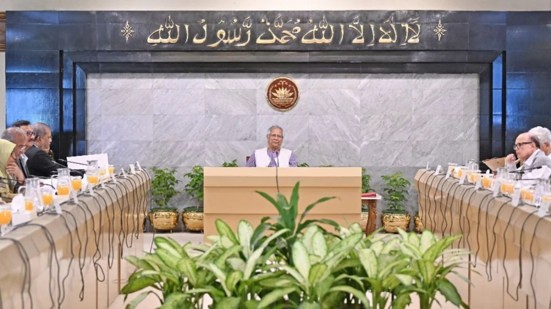 উপদেষ্টা পরিষদের বিশেষ সভায় খালেদা জিয়ার জন্য দোয়া younus-khaleda doa