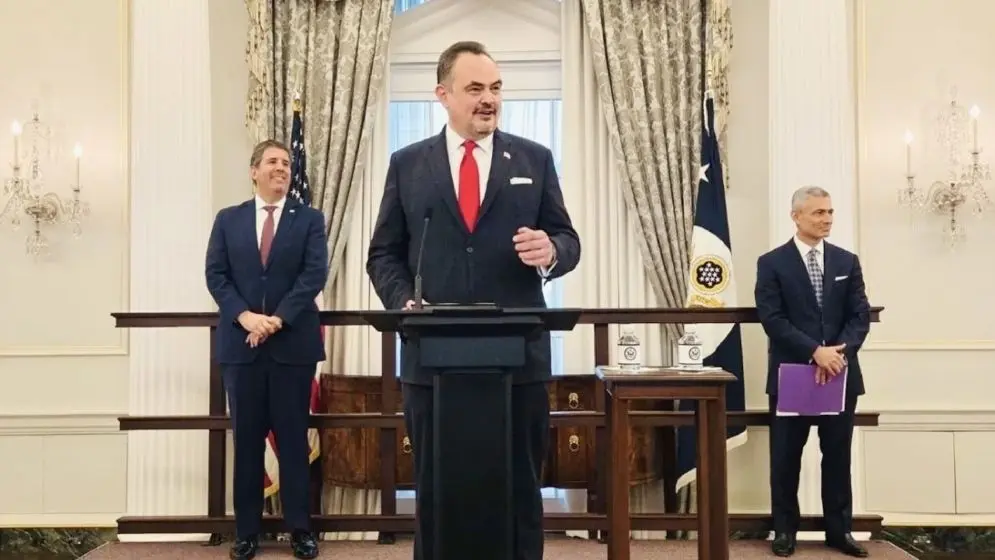 সন্ধ্যায় ঢাকায় আসছেন নতুন মার্কিন রাষ্ট্রদূত us-amasador